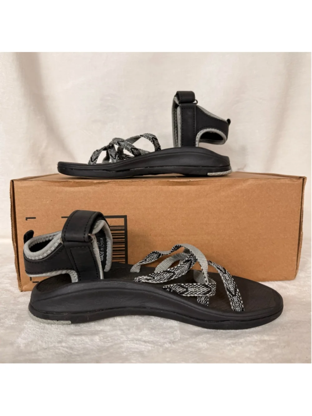 Women's Nova Black & Gray Sport Sandals Lace Size 5.5